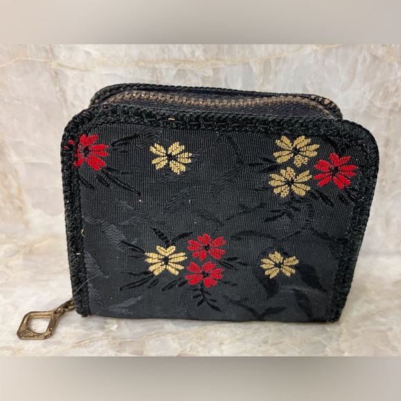 Other - Vintage Contact Lens Case With Mirror & Empty Barnes-Hind Ophthalmic Products